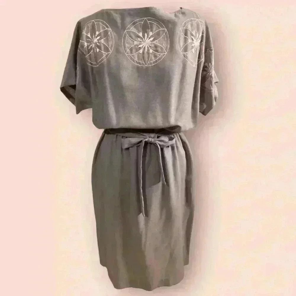 Vintage Applause II by Marge Kane Lavender A Line Short Sleeve Dress Size Small.